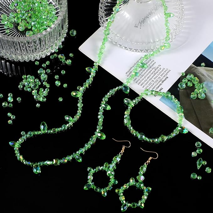 Kigeli 1280 Pcs Glass Beads Bulk Assorted Crystal Beads for Jewelry Making Faceted Teardrop Rondelle Briolette for DIY Crafts Necklace Wristband Earring Kit(Classic,Green)