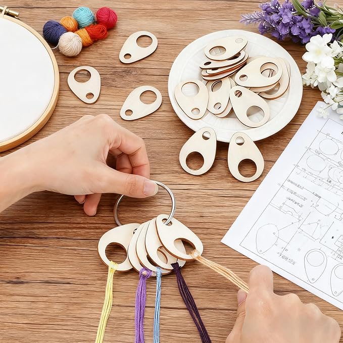 Nicunom 200 pcs Floss Drops Cross Stitch, Wood Bobbins with Hinged Ring Embroidery Floss Bobbins Teardrop Thread Organizer Thread Holder for DIY Craft Sewing Thread Storage, 1.9x1.3 inch