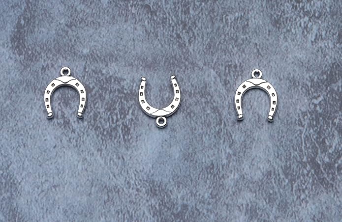 50 Pcs Horseshoe charms Metal Vintage Pendants for Jewelry Making Finding Kits Necklace Bracelet Crafting Keychain Key Rings DIY Gift Idea Accessories Supplies