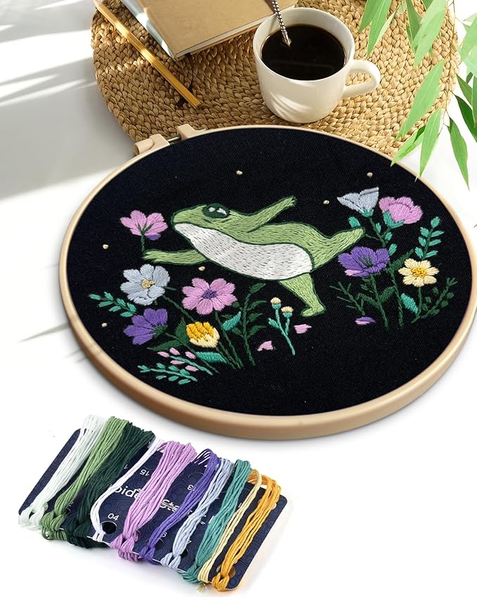 TINDTOP Embroidery Kit for Beginners Adult, Frog Embroidery Kit for Beginners Include Embroidery Cloth Hoops Threads for Craft Lover Hand Stitch with Embroidery Skill Techniques