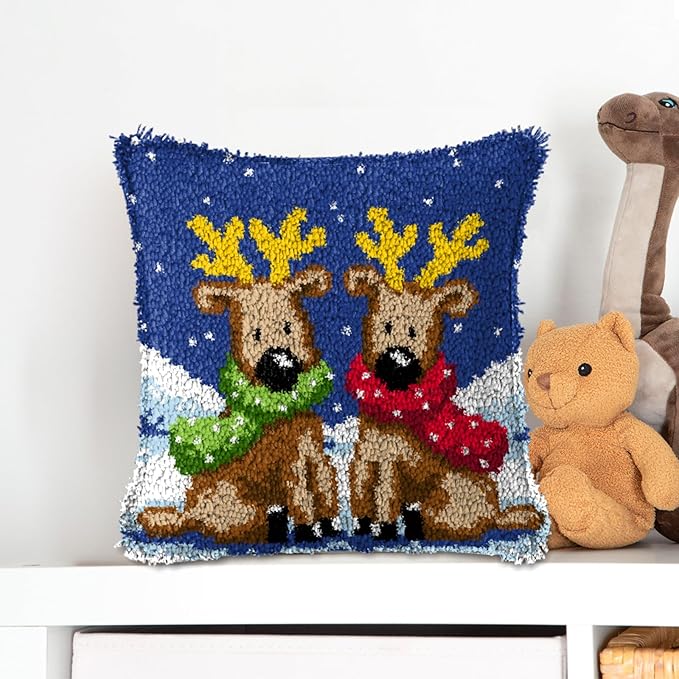 ZFFLYH Latch Hook Kits Christmas, Latch Hook Kits for Beginners with Christmas Pattern Printed Canvas Crochet Gift, 43X43cm, 2 Christmas Deer