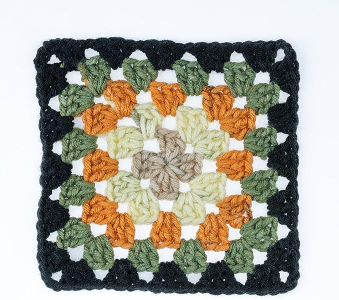 Red Heart All in ONE Granny Square Amber Moss Yarn - 3 Pack of 8.8oz/250g - 100% Acrylic - #4 Worsted (Medium) - 417 Yards - Knitting/Crochet
