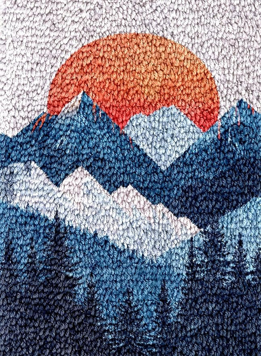 Red Sunset and Mountain Latch Hook Rug Kit for Adults DIY Carpet Cushion with Printed Canvas Crochet Yarn Craft Hook and Latch Tapestry for Home Decor Pets Warm Pads 60x40cm(2)