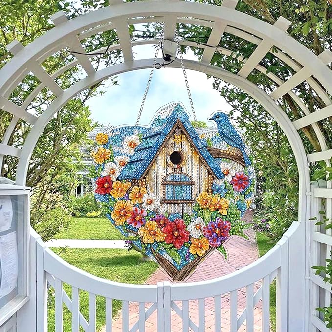 Wergund 5D DIY Birdhouse Diamond Art Hanging Kits, Hanging Diamond Art Bird, Acrylic Special Shaped Rhinestone, Window Hanging Pendants for Home Wall Garden Front Door Outdoor Decor Gift(Birdhouse)