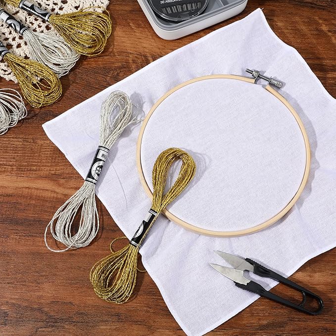 6 Skeins Metallic Embroidery Floss, Glitter Silver & Gold Embroidered Thread Set, Polyester Sewing Floss Cross Stitch Thread Friendship Bracelets Threads for Hand Embroidery, String Art