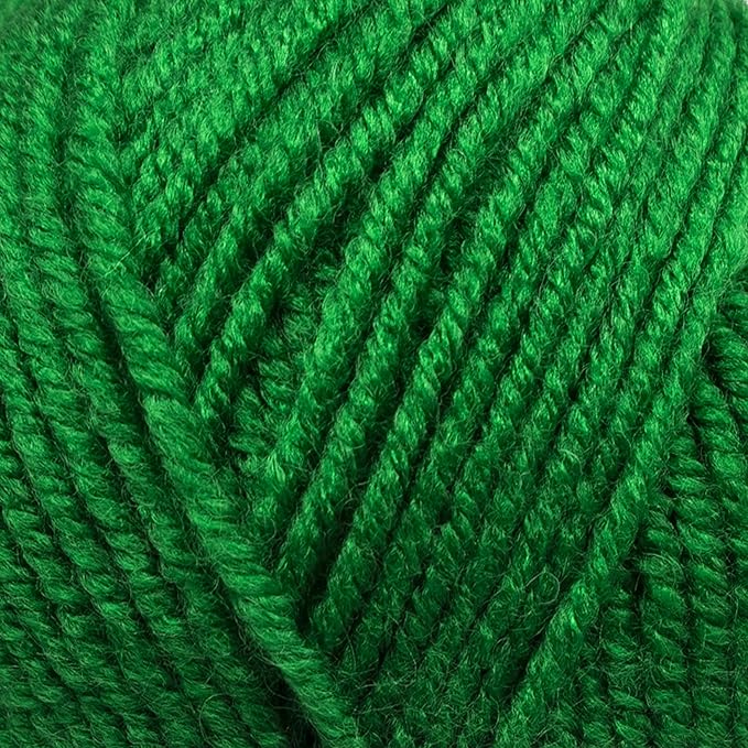 Estako Star-Worsted Yarn - (4 Skeins Pack) - 75% Acrylic 25% Wool - Soft Medium Weight #4 - (4 x 3.52 oz / 4 x 186 yds) - Crochet & Knitting Yarn (44246 - Green)