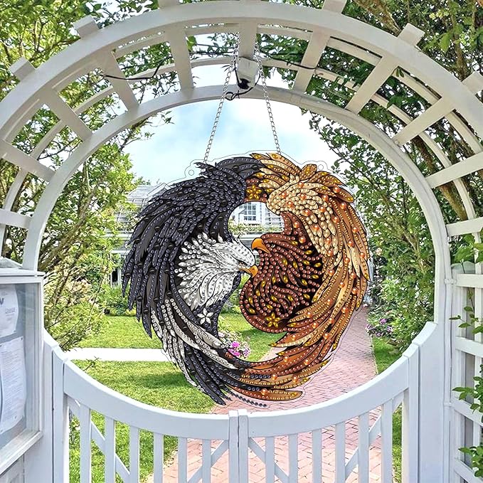Wergund 5D DIY Eagle Diamond Art Hanging Kits, Hanging Diamond Art Bird, Acrylic Special Shaped Rhinestone, Window Hanging Pendants for Home Wall Garden Front Door Outdoor Decor Gift(Eagle)