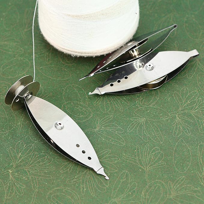 3Pcs Silver Metal Tatting Shuttle Kit for Beginners with Bobbin Supplies, Premium Iron Needle Shuttles for Household Knitting, Sewing Accessories, and Vintage Lace Making Craft Projects