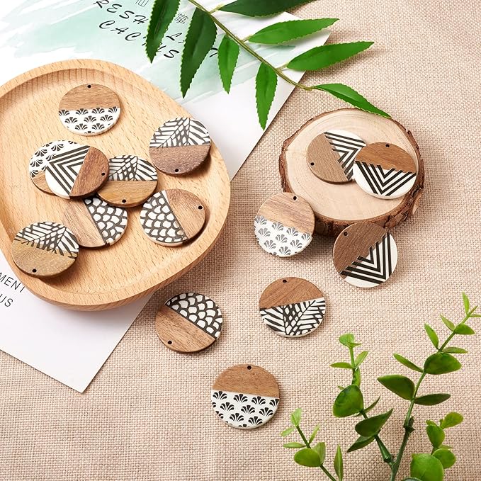 Beadthoven 16pcs/8 Pairs Resin Wood Earring Pendants Vintage Black White Stripe Print Flat Round Wooden Tags Wood Pieces Pendants for Fashion Jewelry Making Necklace Findings Women
