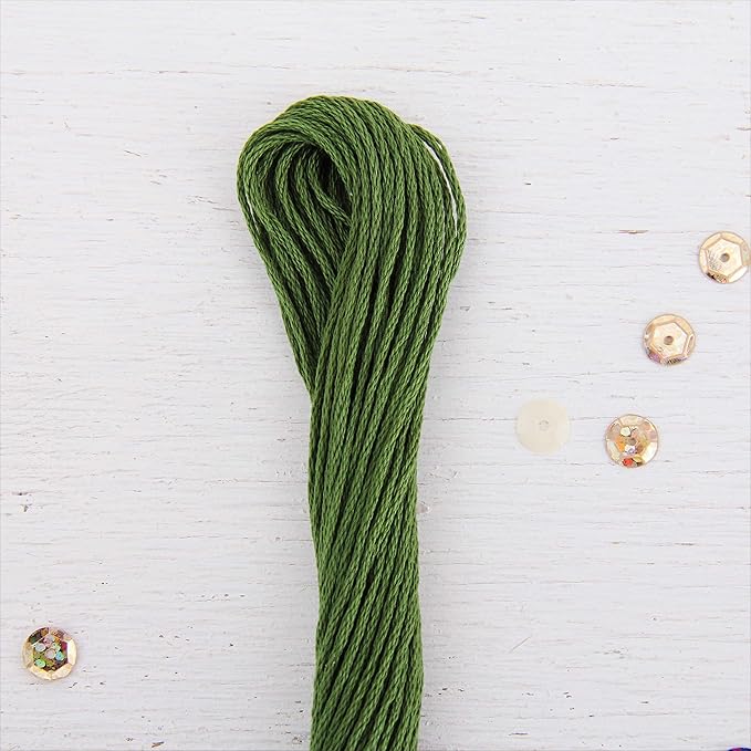 12 Skeins ThreadArt Premium Egyptian Long Fiber Cotton Embroidery Floss | Hunter Green | 6 Strand Divisible Thread 8.75yds Each for Hand Embroidery, Friendship Bracelets, Cross Stitch and Crafts