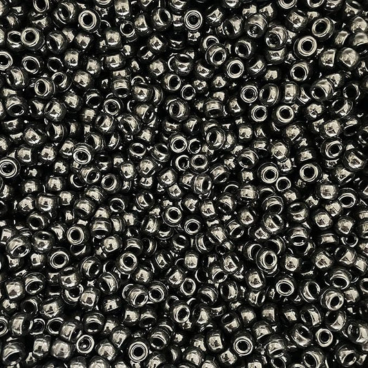 Pony Beads Bulk 900 Pcs for Necklace, Jewelry Making, Earring, Hair Braiding, Bracelets Making Kits, Crafts - Plastic Beads for Girls