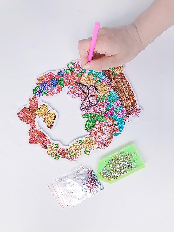 YEESAM ART DIY 5D Rhinestone Painting Christmas Decorations Hanging Kit, Butterfly Flowers Basket 19x23cm Rhinestone Art for Wall Door Window Decorations Hanging Mosaic Crafts Ornaments
