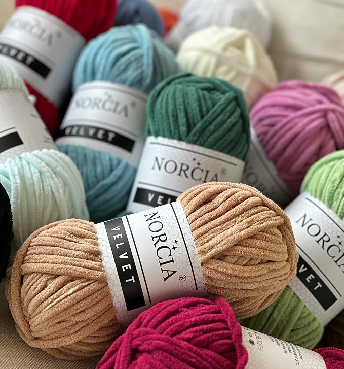 Soft Velvet Yarn Chenille Yarn for Crocheting Super Bulky 100g (74.3 yds) Baby Blanket Yarn for Knitting Amigurumi Yarn Fancy for Crochet Weaving Craft (Camel, 1 Skein)