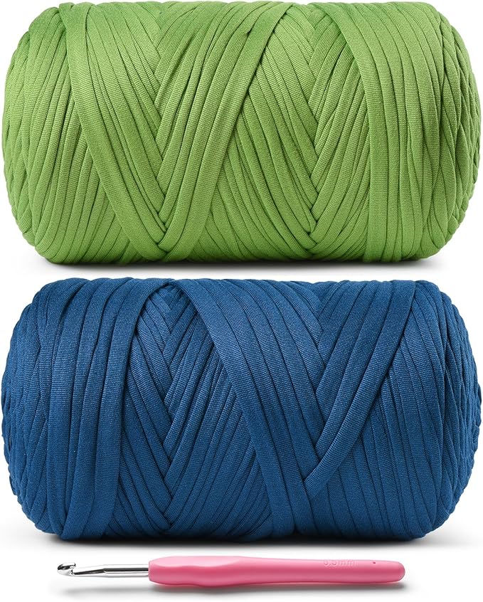 2 Pack Elastic Fabric T Shirt Yarn for Crocheting,Beginner Yarns with Polyester Spandex Blend,Total 800g/228yds Soft Tshirt Yarn for Crochet Crafts/Bags/Baskets(Lime Green+Navy Blue)