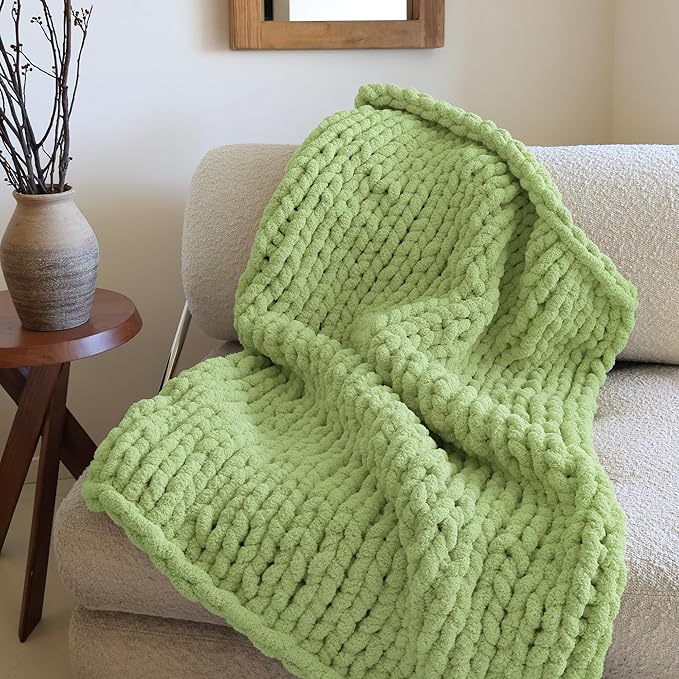 Mellobello Jumbo Chunky Yarn for Hand Knitting - Super Thick Chenille Chunky Yarn for Crocheting - Extra Soft Bulky Fluffy Blanket Big Yarn 8 Jumbo Pack (27yds,8 oz Each Skein) Grass Green
