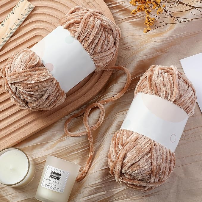 Amylove 6 Rolls Soft Velvet Chenille Yarn for Crocheting 1182 Yards Polyester Blanket Fuzzy Thick Yarn for DIY Knitting Bulky Weaving Crafts, 197 yd, 3.53 oz Each Roll(Camel)