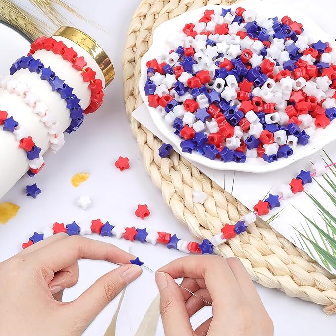Red White Blue Star Pony Beads for Bracelet 1000 Pcs Independence Day for Jewelry Making Plastic Beads for Friendship Bracelets 6x9mm Beads for Hair Braiding(Red White Blue Stars)