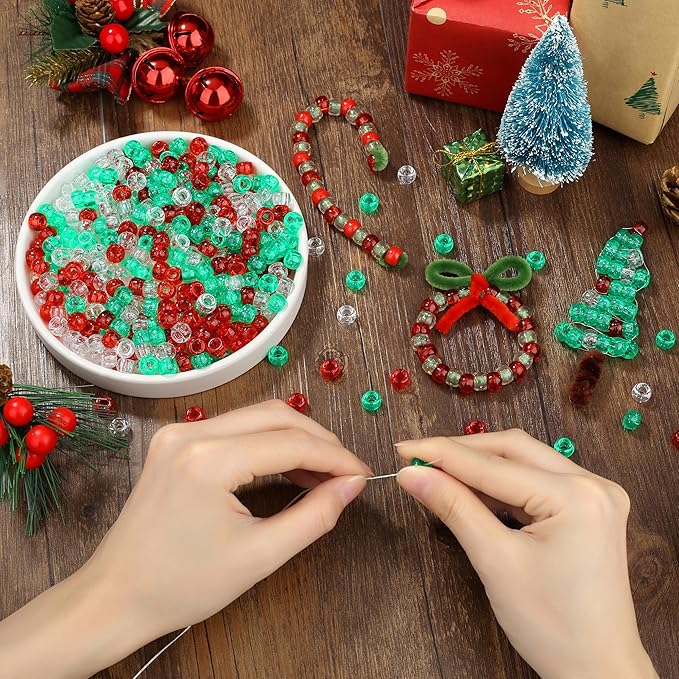 1000 Pcs Christmas Pony Beads Plastic Bead for Bracelets Christmas Beads for Jewelry Making Transparent Red Transparent Green White Pony Bead for Crafts