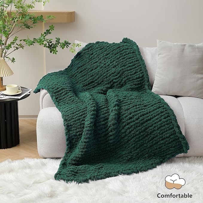 Chunky Yarn for Hand Knitting - #10 Chunky Chenille Yarn, Jumbo Big Thick Chunky Yarns for Crocheting, Super Bulky Chunky Knit Blanket Yarns, 8 Skein (25 yds 8 oz Each Skein), Forest Green