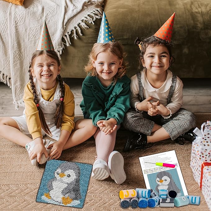 YP Latch Hook Kits for Kids Adults DIY Rug Tapestry Kits with Printed Canvas Embroidery Kits Festival Gifts Home Decoration (Penguin,11.8inch X 11.8inch)